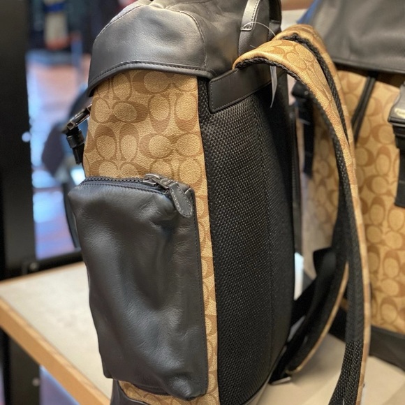 Coach Ranger Backpack In Signature Canvas - Picture 2 of 5